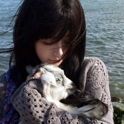 看见弹幕后,死对头被我钓成翘嘴